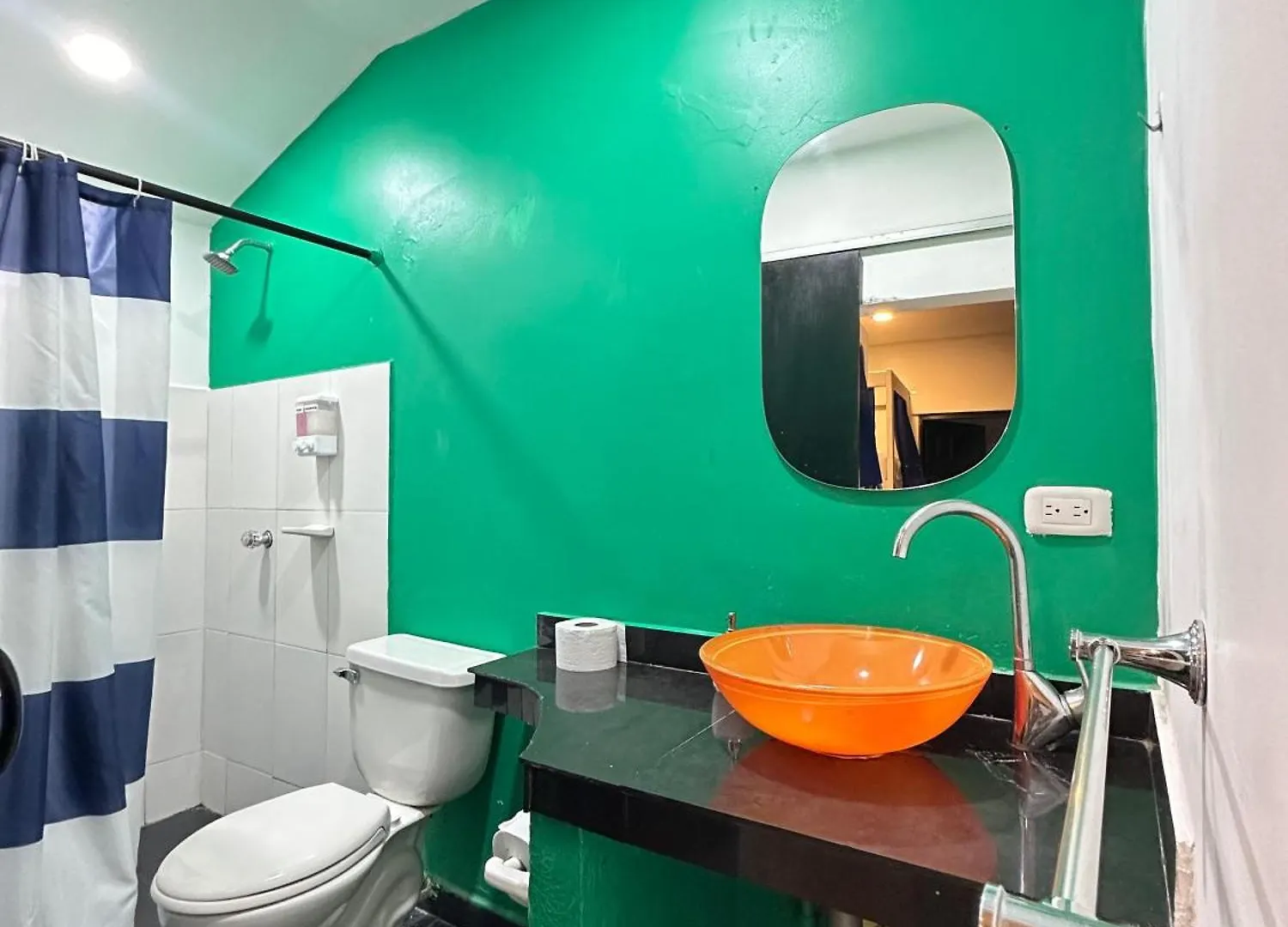 Casa Del Puerto Hostel & Suites Cartagena