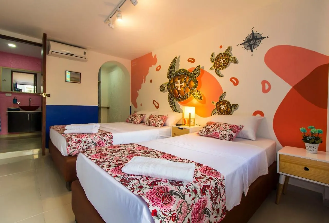 Casa Del Puerto Hostel & Suites Cartagena 0*,  Colombia